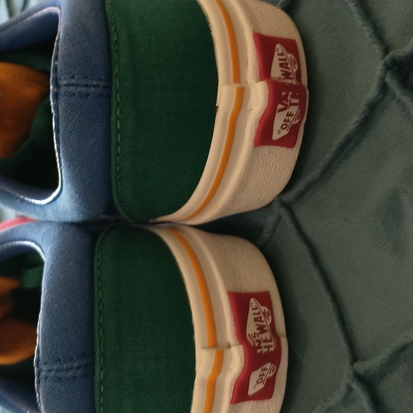 Vans unisex color block sneakers - Picture 3 of 5